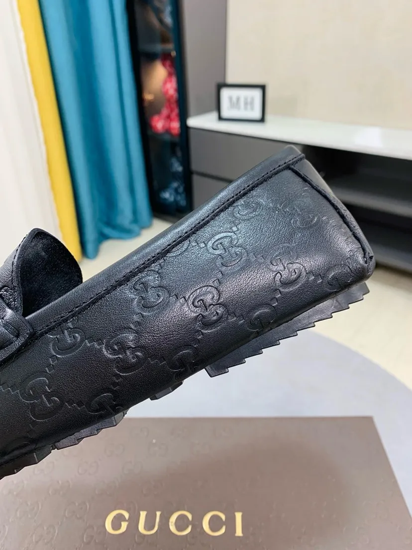Men's men's shoes 💰458🌹🌹 Comes with packaging [GUCCI Gucci] original men's casual beanie shoes, original Italian imported special material cowhide embossing➕real first-layer sheepskin lining; equipped with precision stitching to highlight low-key luxury. The comfortable sole design maximizes the comfort and anti-slip properties of the shoe. The shoe shape is dignified and the low-key charm is not concealed! Natural and free new urbanism, code number: 38-44